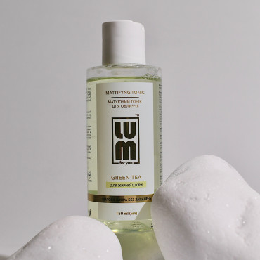 Mattifying LUM Soothing Tonic for oily skin